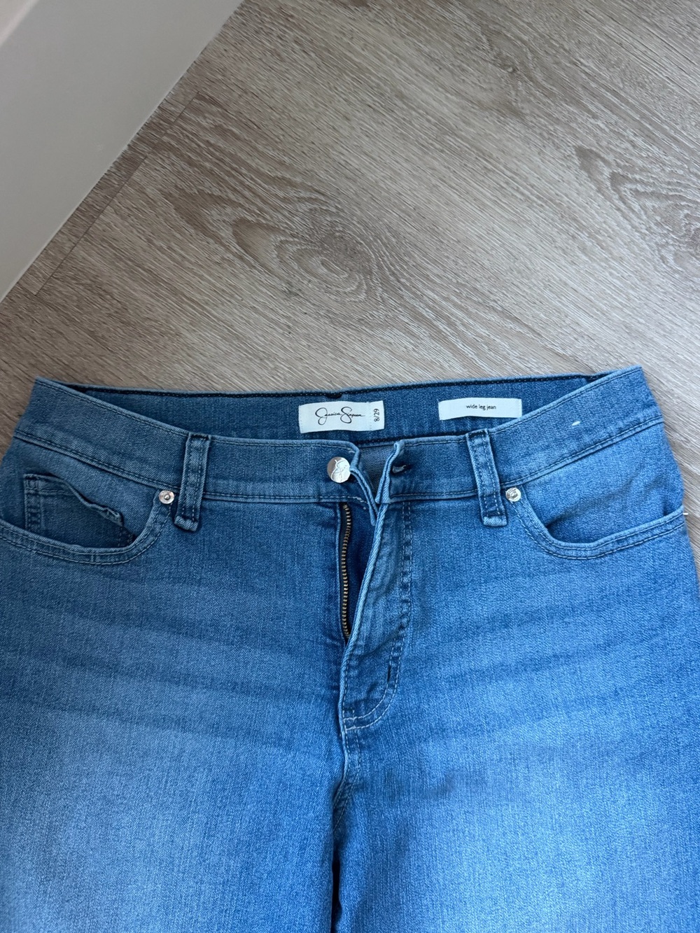 Jessica Simpson Jeans - Picture 3 of 5